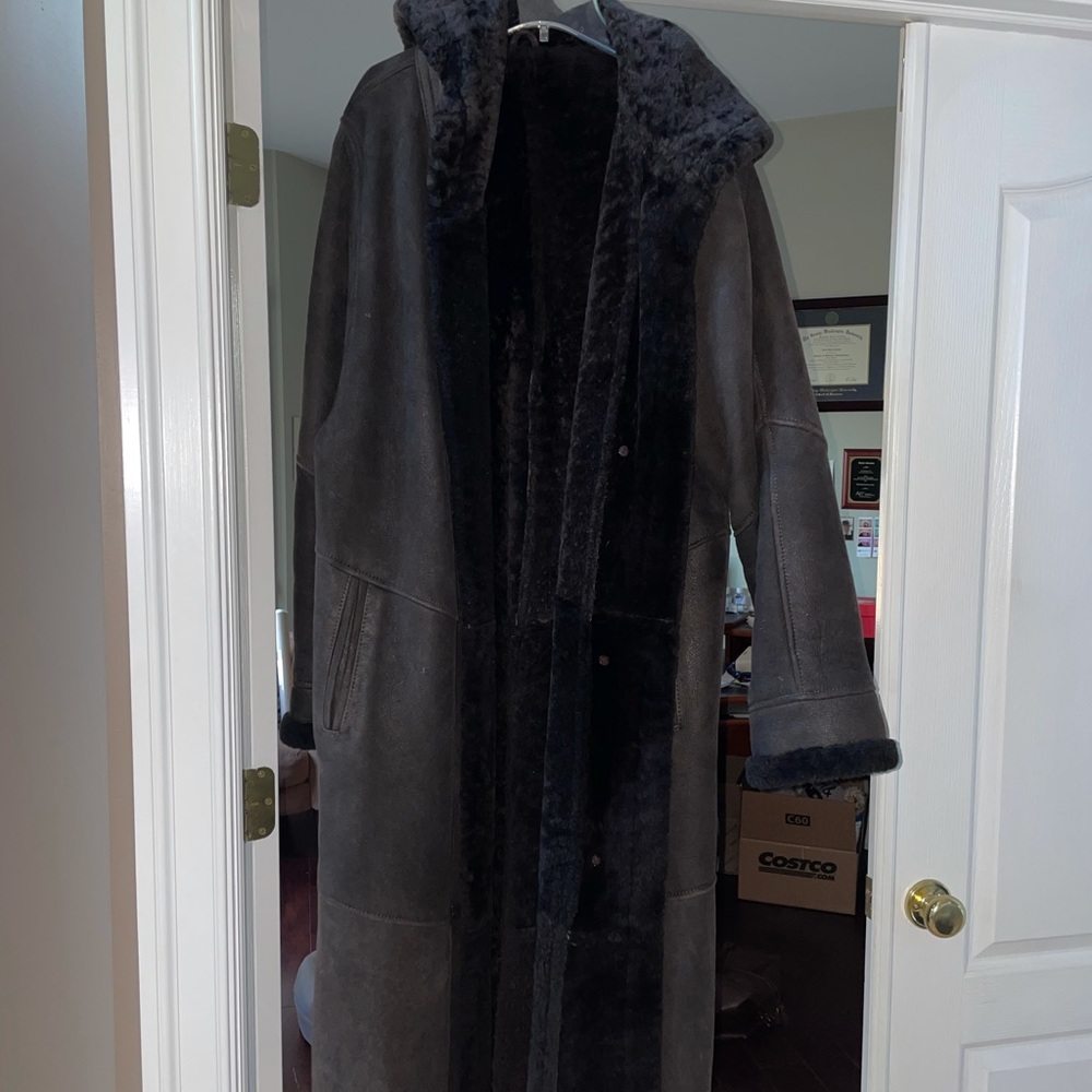 Women leather shearling lined long jacket